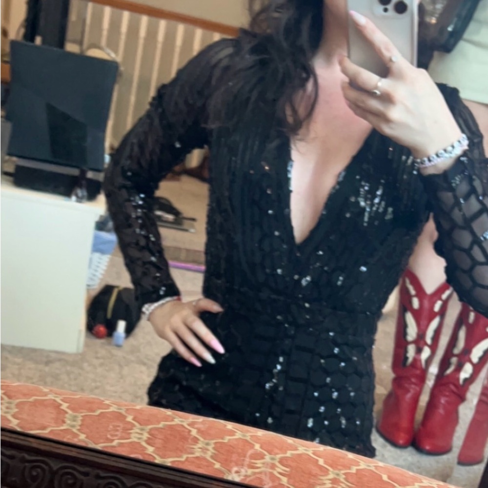 Black Sequin Long Sleeve Romper Summer Haus Brand /Size Medium (runs small)